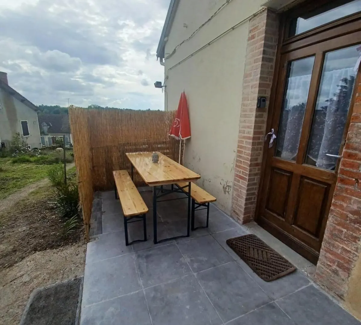 Vila Logis Des Pivoines Trezelles Prázdninový dům