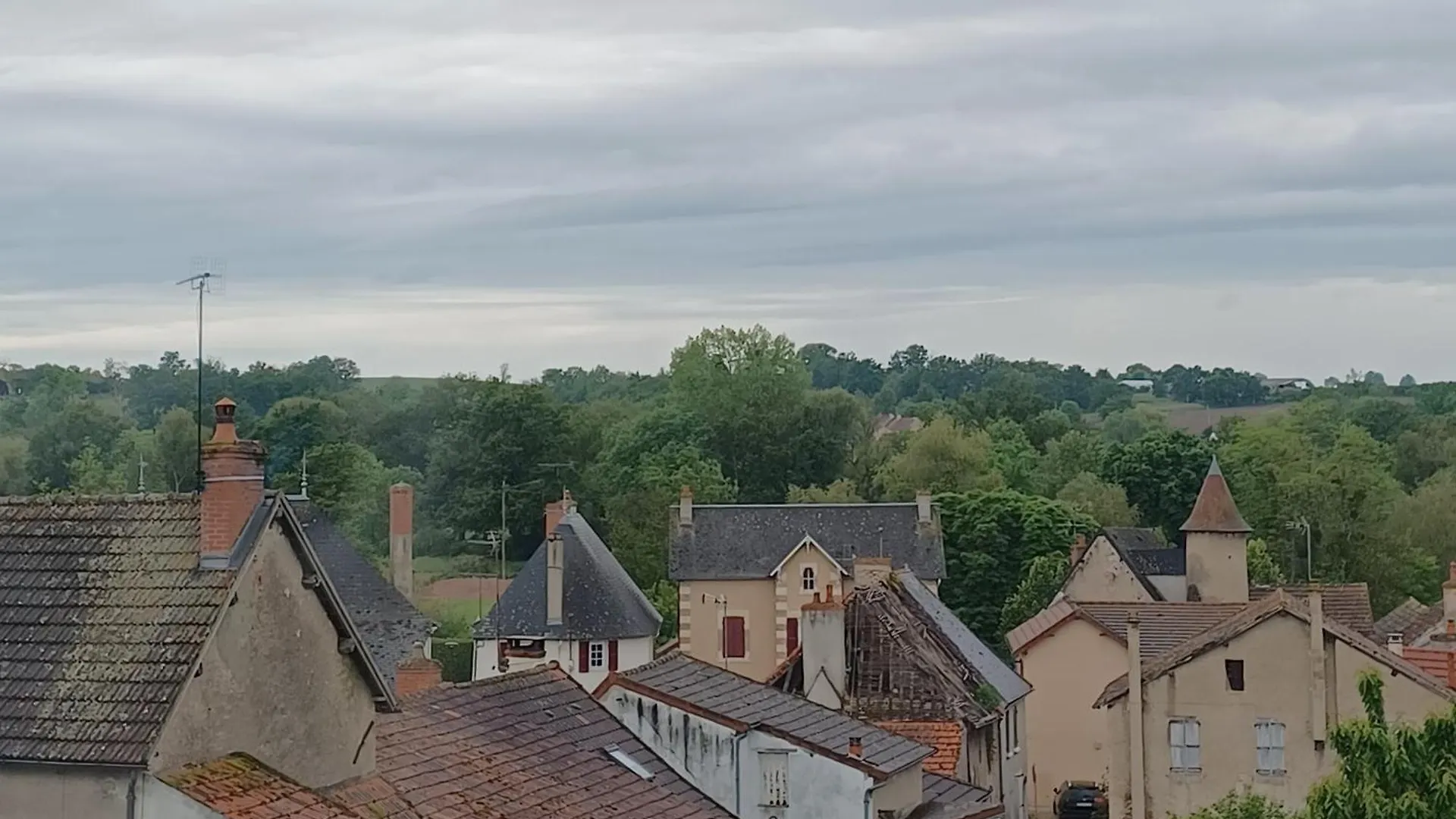 Holiday home Logis Des Pivoines Villa Trezelles